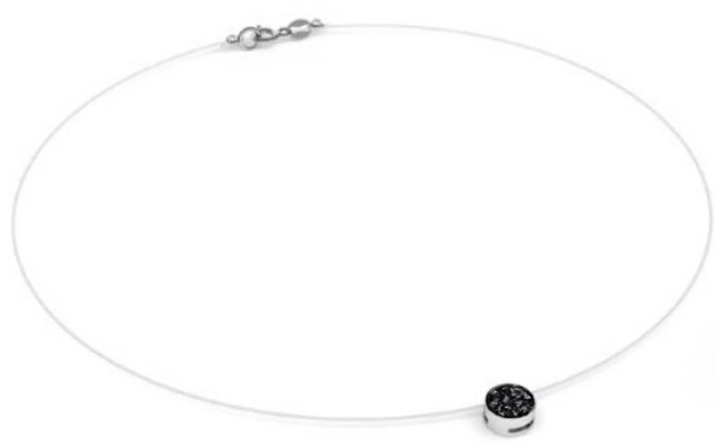 Coliere cu fir transparent accesoriul care nu încarcă, dar completează
