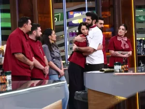 Surprize și eliminări la „Chefi la cuțite” 2026: cine a părăsit competiția după battle-ul 9