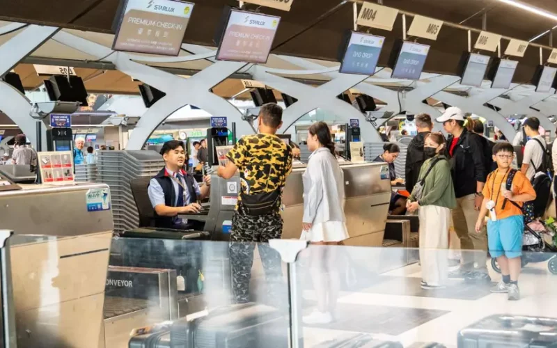 Atenție la „țepele” cu cardul de intrare în Thailanda. Mulți turiști ajung să plătească pentru un document gratuit