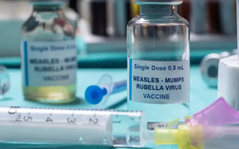 Complicație gravă a rujeolei poate provoca paralizie și nu are tratament. Medicii avertizează asupra riscurilor pentru copiii nevaccinați