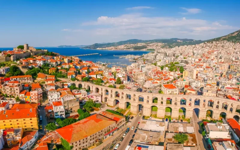 Destinațiile superbe din Grecia unde românii ajung rapid cu mașina. Vacanțe fără avion și fără drumuri complicate