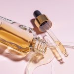 Produse cosmetice care combină tehnologia avansată cu ingrediente naturale