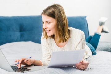 Ce trebuie să verifici înainte de a rezerva o cazare online