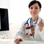 Problemele digestive pe care nu ar trebui să le pui mereu pe seama alimentației. Când este cazul să mergi la medic